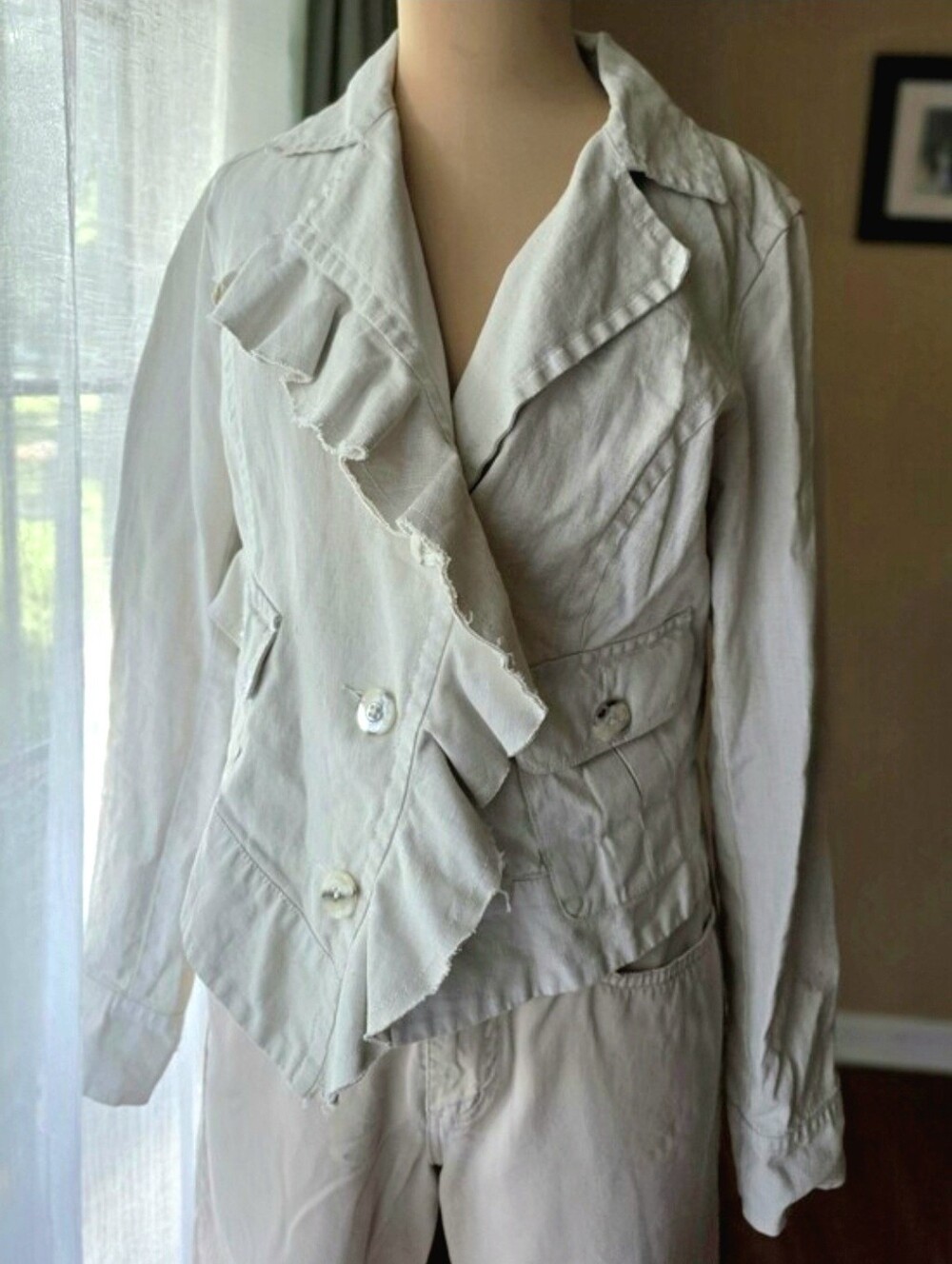 Cabi Ruffled Up 100% Linen Jacket Asymmetrical Ruffle Blazer Cream Tan M